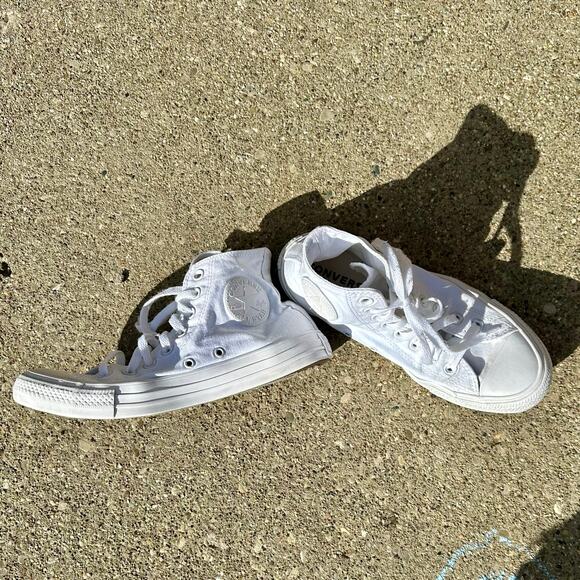 Converse Shoes - Converse‎ Chuck Taylor All Star High Top White Canvas Women's 9